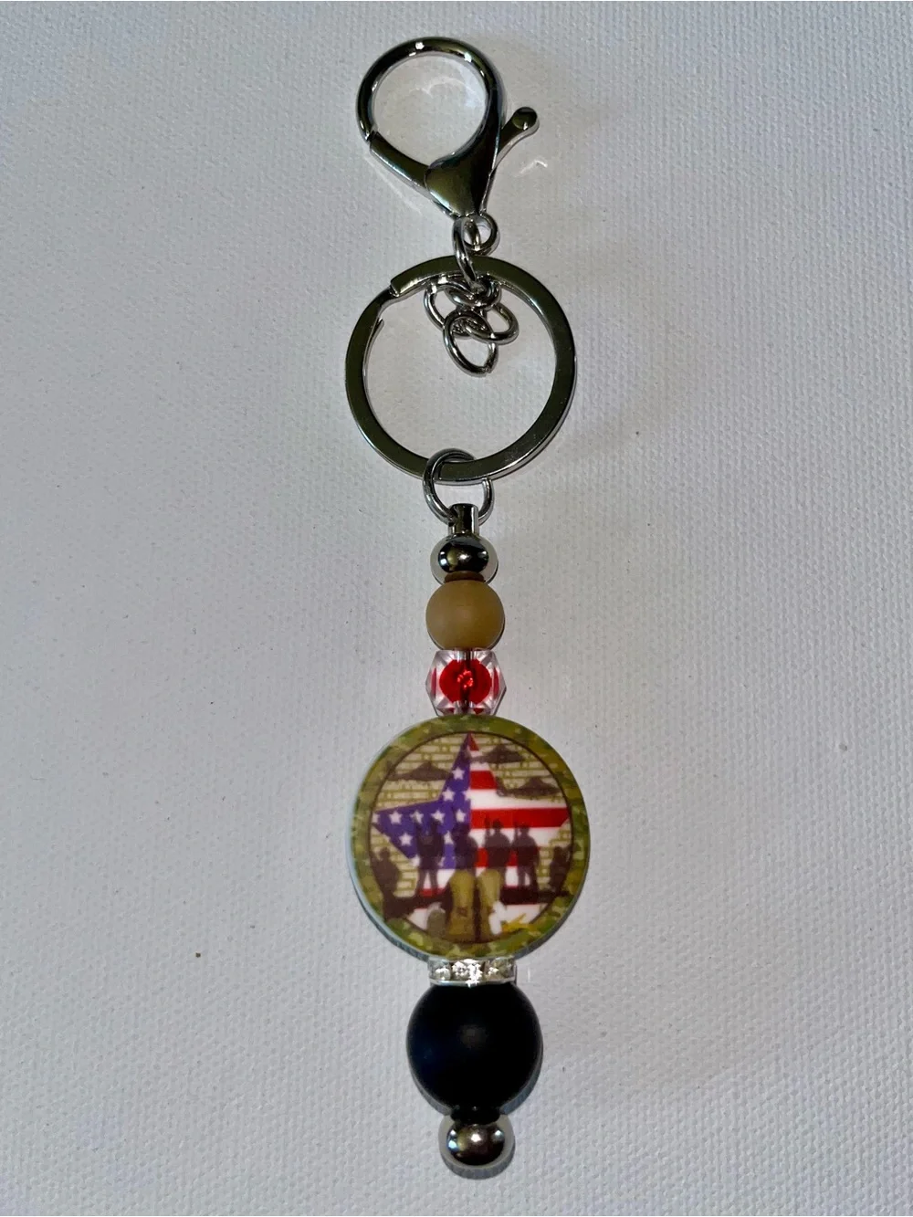 Patriotic Star Bead Keychain - Black and Red